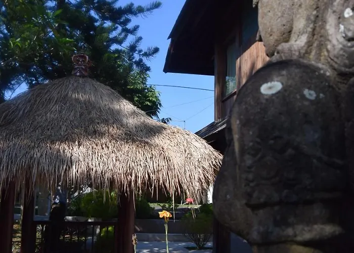 Affittacamere Surf Hut's Canggu
