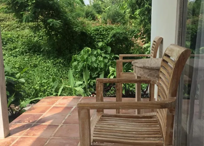 Surf Hut's 3* Canggu