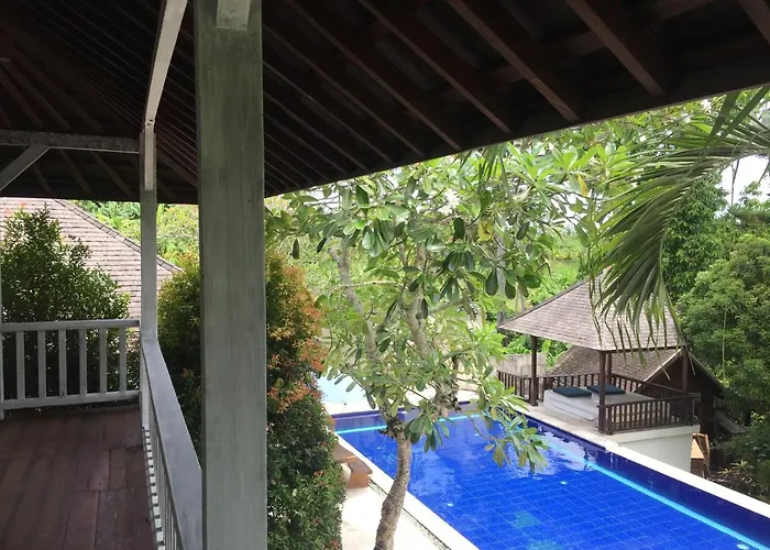 Surf Hut's Affittacamere 3*