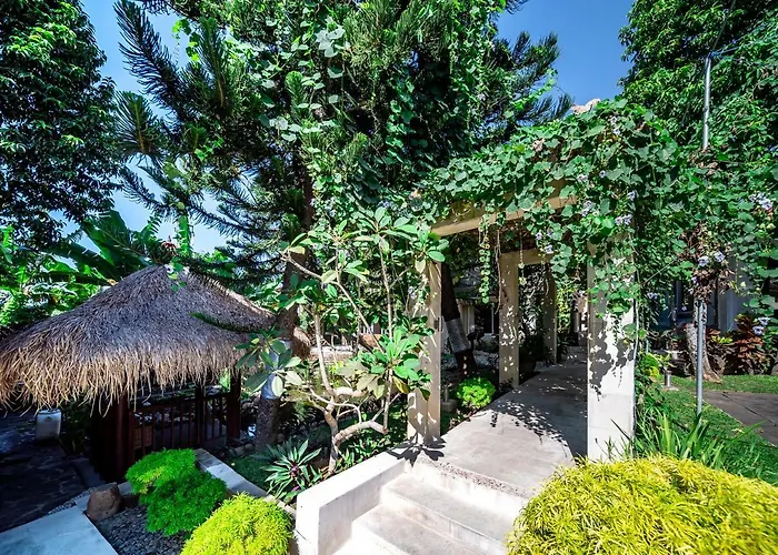Affittacamere Surf Hut's 3*